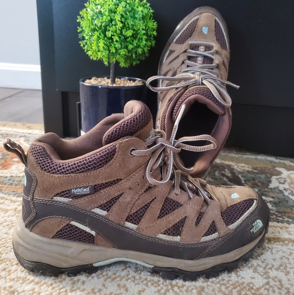 THE NORTH FACE Women's Hydroseal Waterproof Hiking Boots 8.5 - Picture 2 of 11